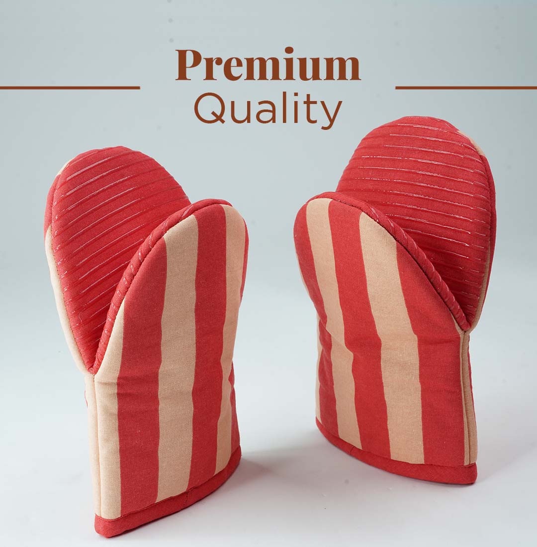 Folkulture Mini Mitts 100% cotton with Silicon  Heat Resistant Kitchen & Baking Mitts - Candy Cane