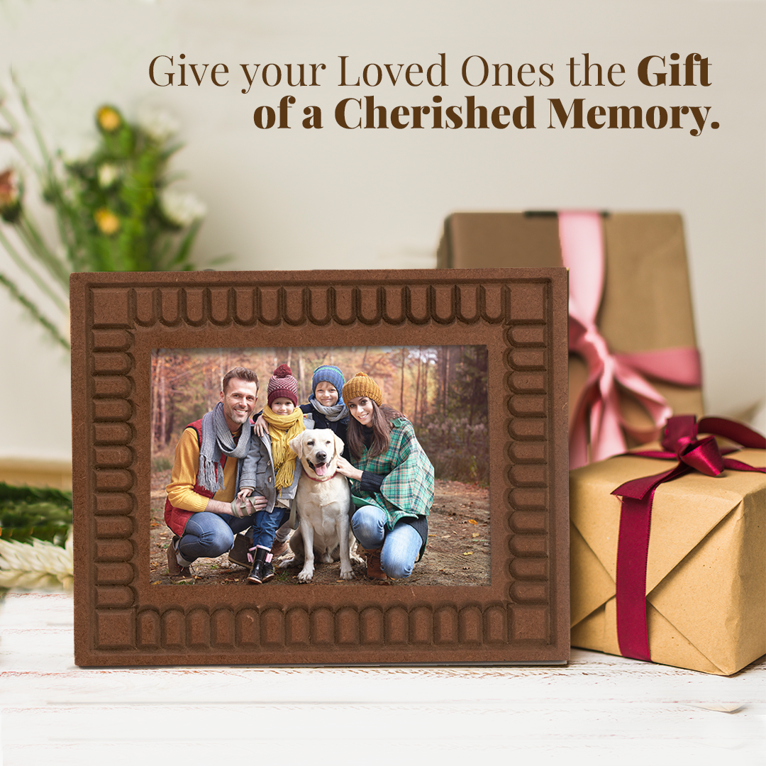 Folkulture Picture Frames 5" x 7" Wooden Picture Frame or Photo Frames for Wall or Poster Frame, Photo Wall Display Gifts for Women (Curvy Tales)